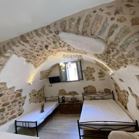 Καμάρα Χωριό Φοινίκι , Kamara Finiki Village Moláoi Exterior foto
