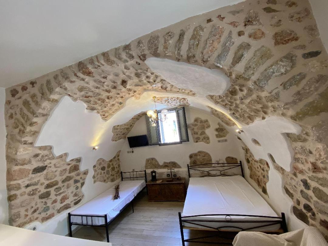 Καμάρα Χωριό Φοινίκι , Kamara Finiki Village Moláoi Exterior foto